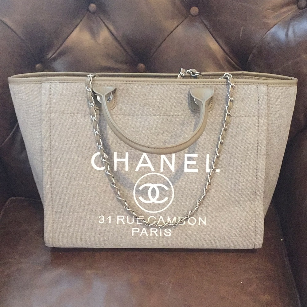 Grey shopper tote